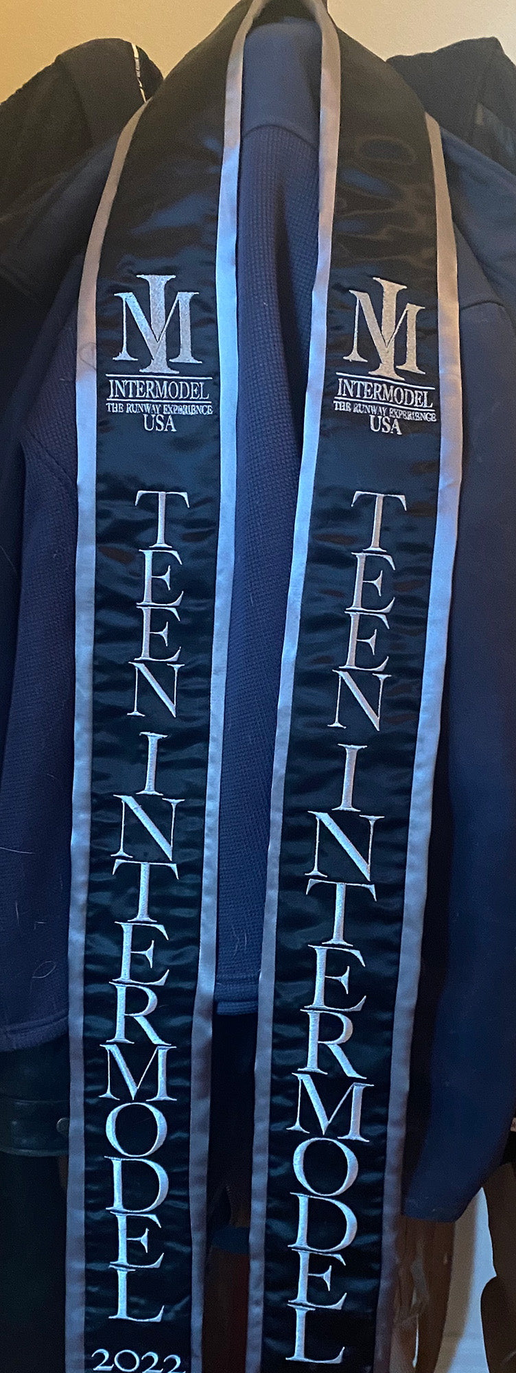 Deluxe Satin Stole